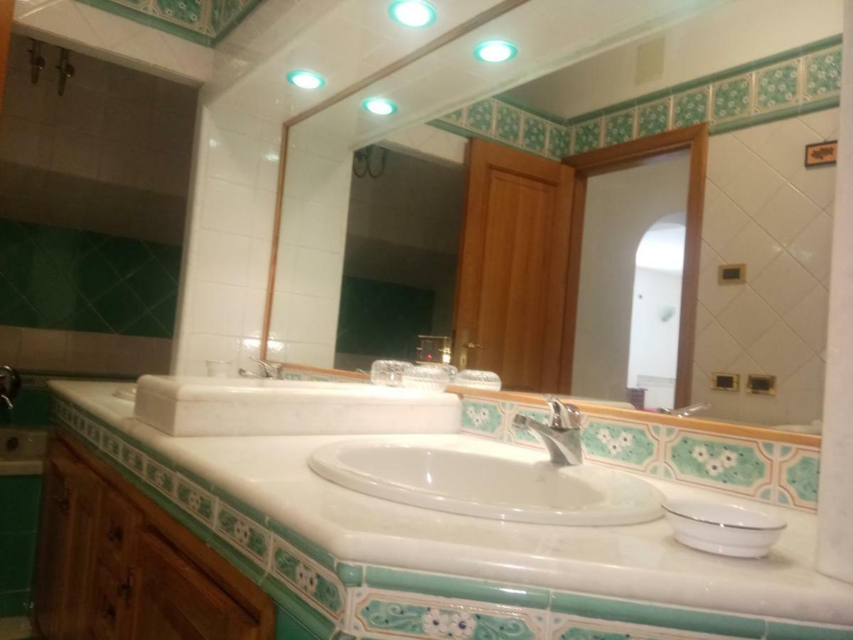 Villa Pithecusa Ischia Luaran gambar